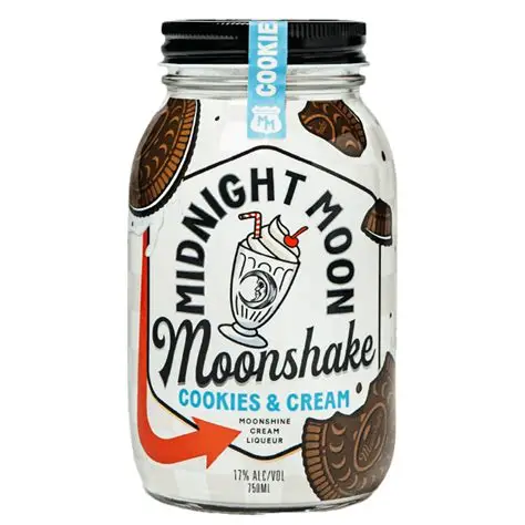 Midnight Moon Cookies & Cream Moonshake 750ML